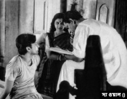 সত্যজিতের অপুর সংসারের শুটিং