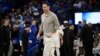JJ Redick honoré lors d'un match entre son ancien club, Orlando Magic, et New York, USA, le 14 février 2024.