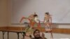 Dalang Ki Aneng Kiswantoro memainkan Wayang Thithi di Universitas Yale, Connecticut, 25 Oktober 2023. (Foto: Profesor Matthew Isaac Cohen)