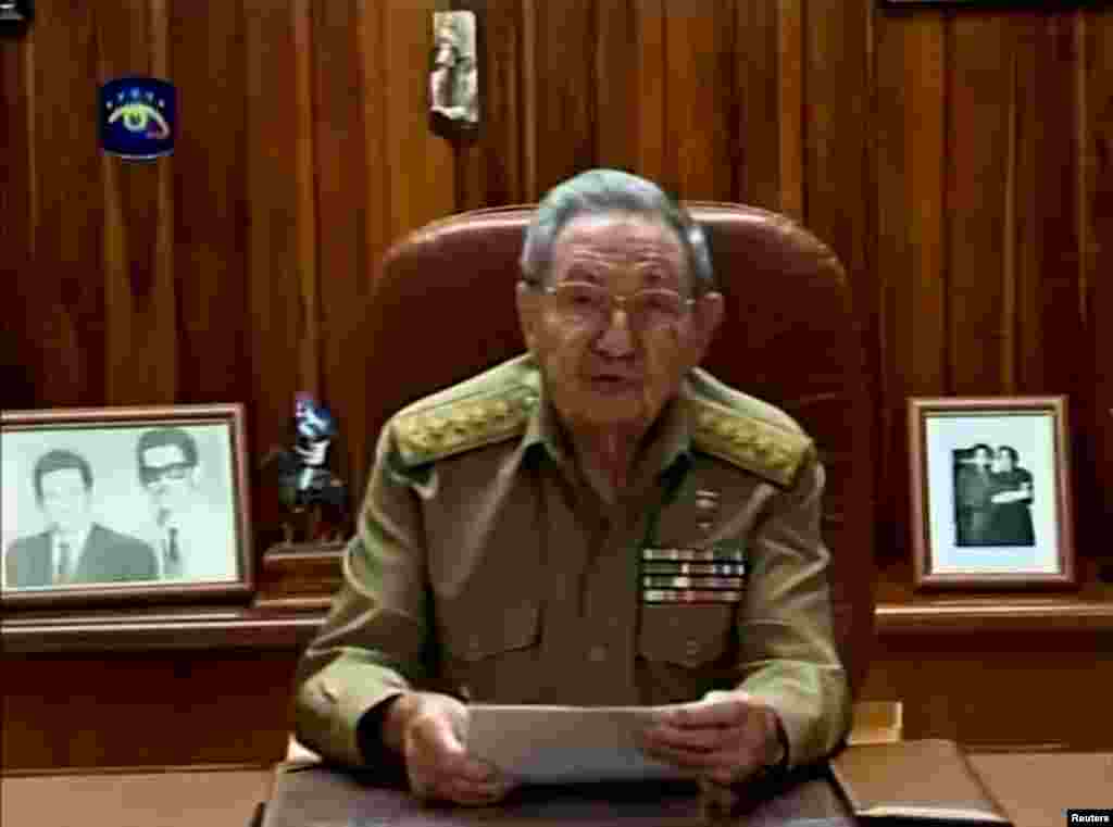 Kuba Prezidenti Raul Kastro AQSh bilan munosabatlarning tiklanayotgani haqida mahalliy telekanalda xalqqa ma&#39;lumot bermoqda, Gavana, Kuba, 17-dekabr, 2014-yil.