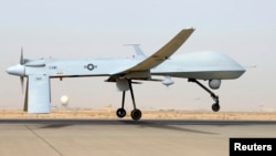 Dron - uchuvchisiz boshqariladigan samolyot