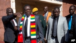 VaEmmerson Mnangagwa 