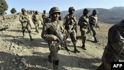 Năm ngoái, quân đội Pakistan thực hiện một cuộc hành quân lớn tiễu trừ phiến quân Taliban tại Thung lũng Swat và tuyên bố đã quét sạch hầu như hoàn toàn các phần tử nổi dậy khỏi khu vực