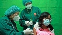 VOA Asia - Sending vaccines to Indonesia